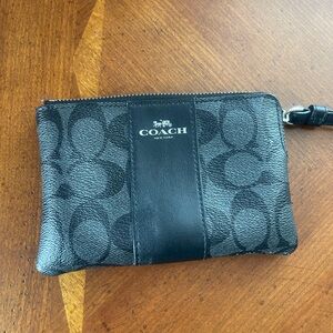 Authentic Coach Wristlet